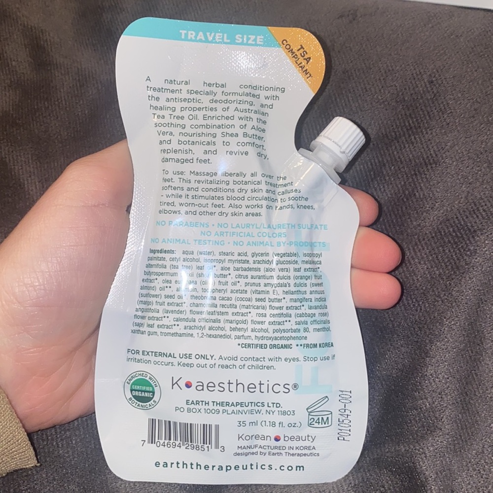 🪿Brand New 3 piece Makeup bundle! - Picture 6 of 8